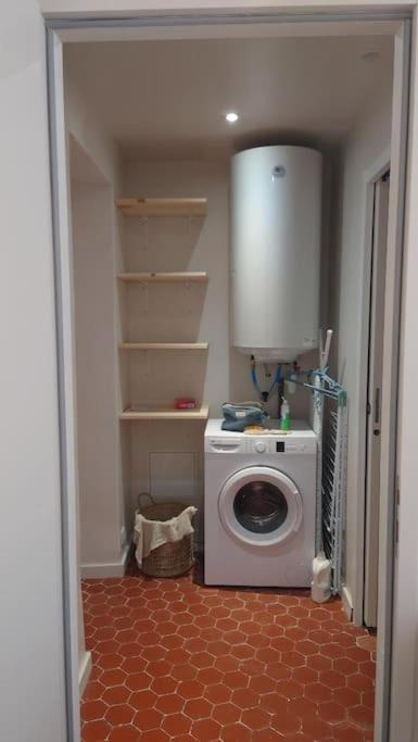 Appartement De Charme - Wifi - Centre Historique Тулон Екстериор снимка